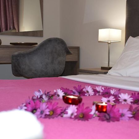 Appartamento Studio Holiday Kalamata Esterno foto