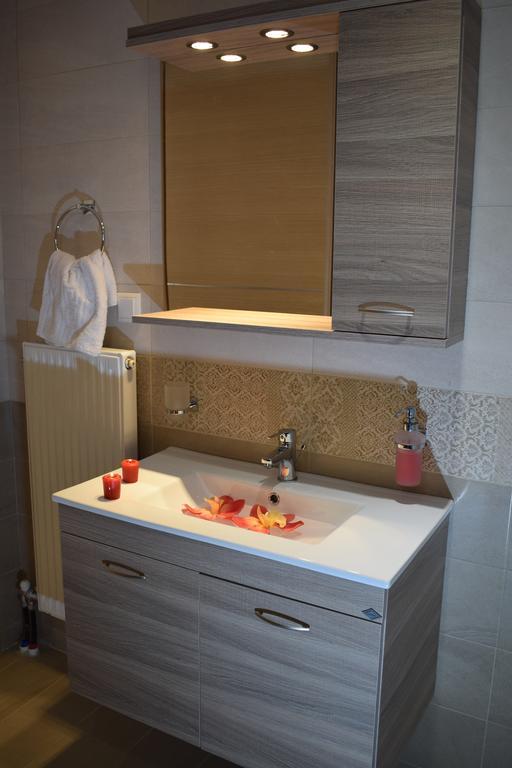 Appartamento Studio Holiday Kalamata Esterno foto