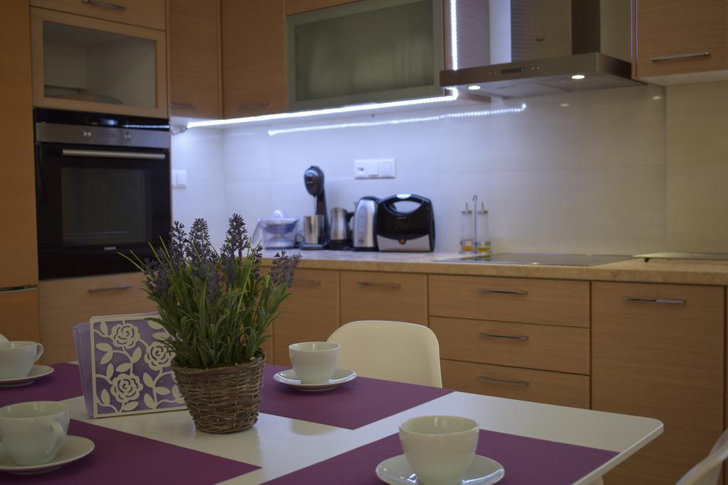 Appartamento Studio Holiday Kalamata Esterno foto