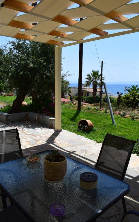 Appartamento Studio Holiday Kalamata Esterno foto