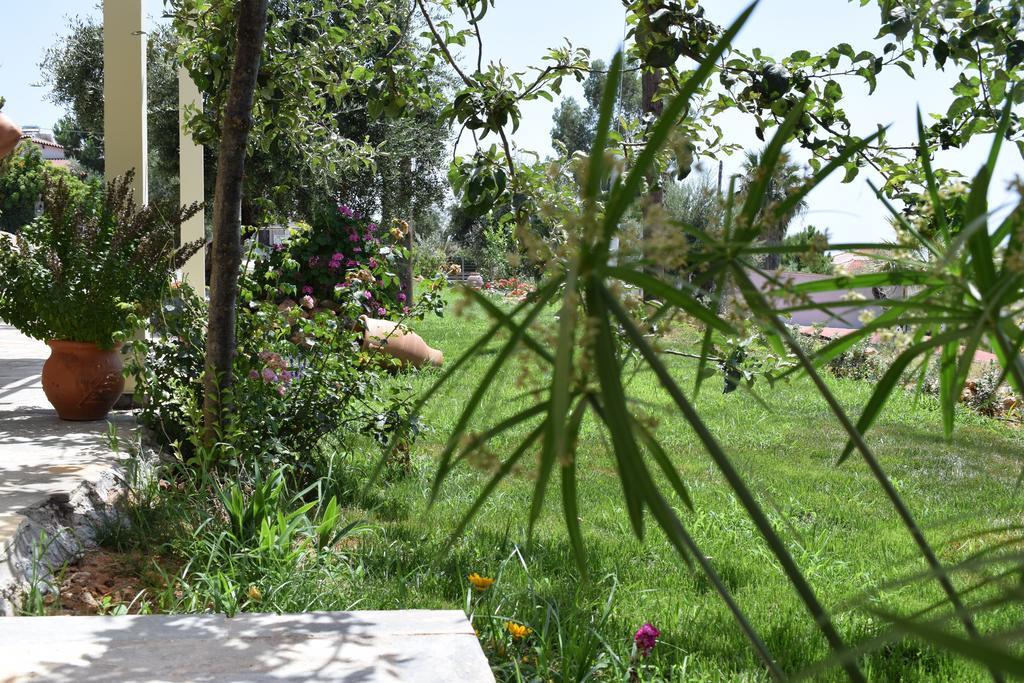 Appartamento Studio Holiday Kalamata Esterno foto