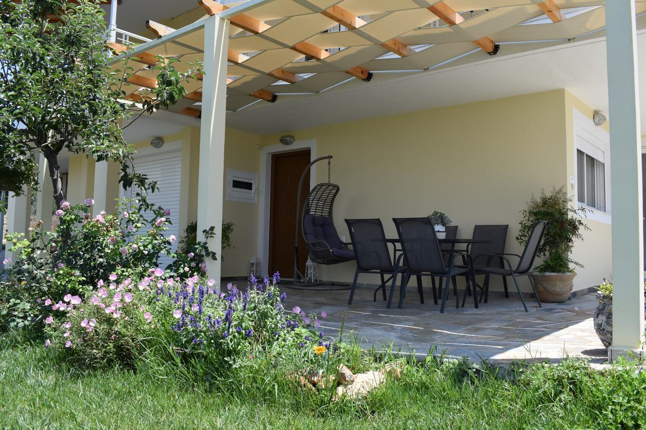 Appartamento Studio Holiday Kalamata Esterno foto
