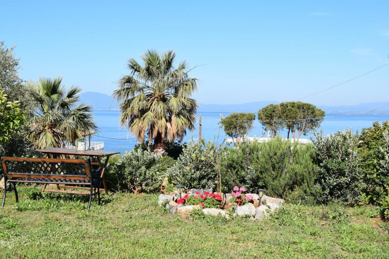 Appartamento Studio Holiday Kalamata Esterno foto